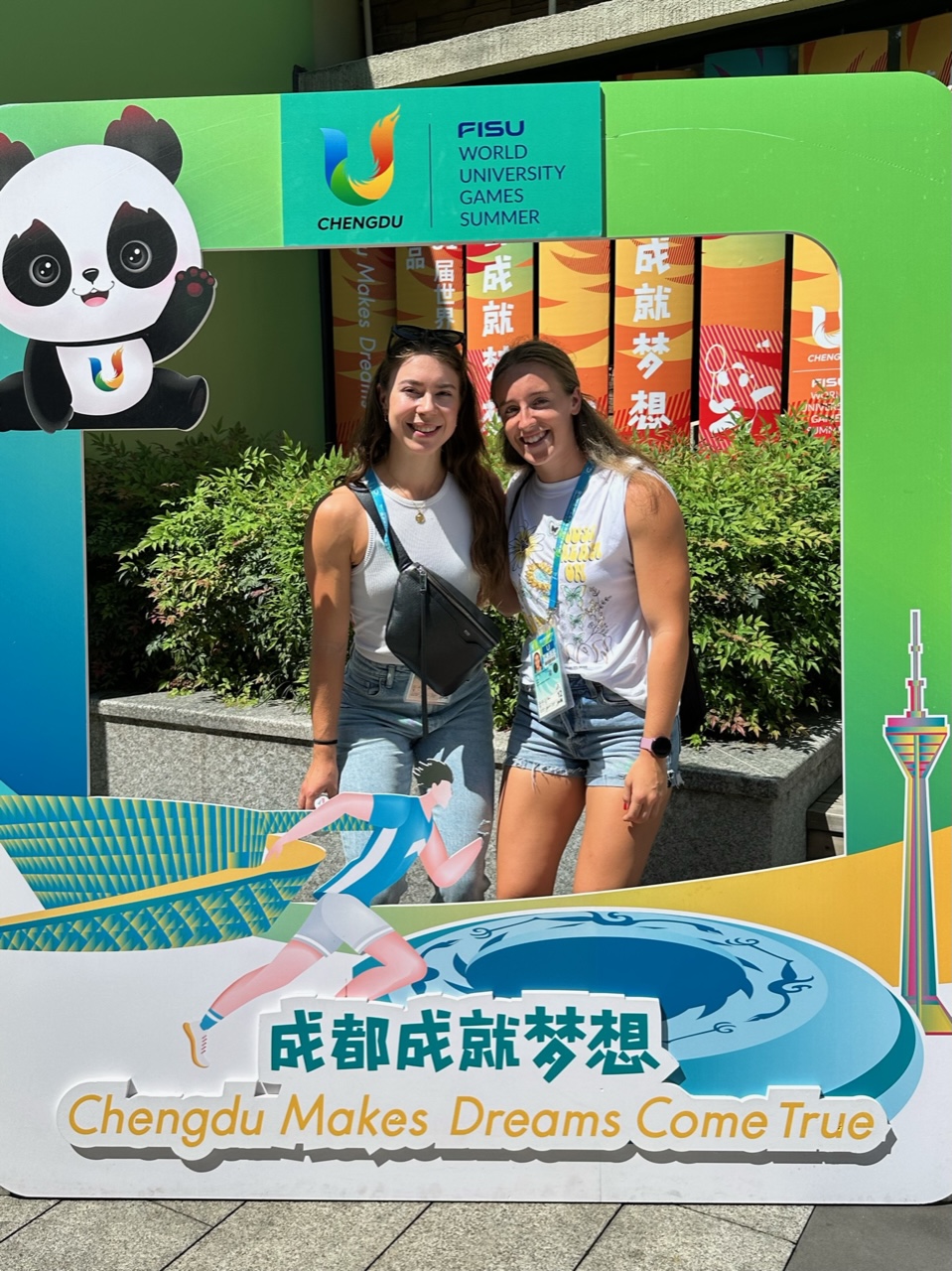 Isabel und Chiara bei World University Games in China